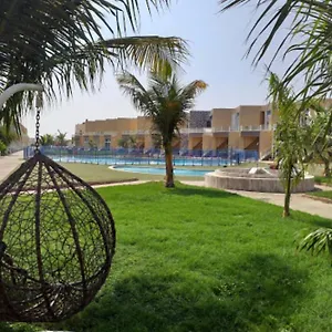 منتجع السعادة جدة